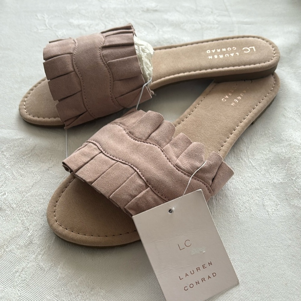 LC Lauren Conrad JolietBlush Sandals Slippers Sz L NWT